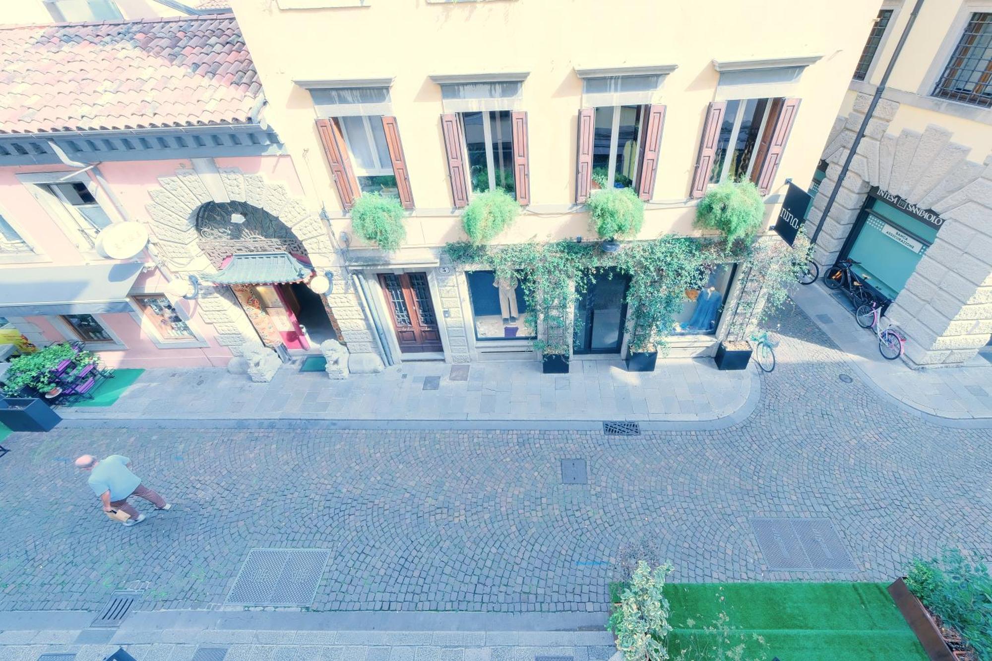 Le Case Di Sara Parking And Two Rooms In The Historic Center Údine Exterior foto